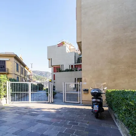 113 - Casa Le Terrazze In Centro 100 Metri Mare Spiaggia, Box Auto Gratis Apartamento