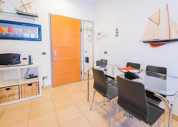 113 - Casa Le Terrazze In Centro 100 Metri Mare Spiaggia, Box Auto Gratis 东塞斯特里