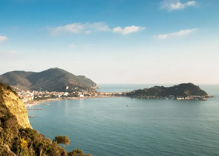 113 - Casa Le Terrazze In Centro 100 Metri Mare Spiaggia, Box Auto Gratis 公寓 东塞斯特里