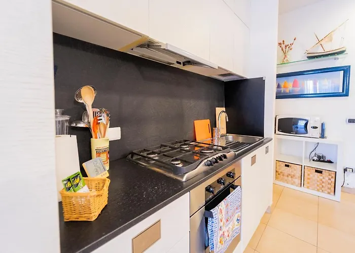 113 - Casa Le Terrazze In Centro 100 Metri Mare Spiaggia, Box Auto Gratis Sestri Levante