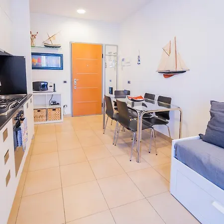 Appartement 113 - Casa Le Terrazze In Centro 100 Metri Mare Spiaggia, Box Auto Gratis